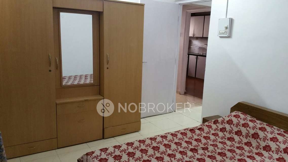 2 BHK Flat In Gera Terraces 2, Viman Nagar for Rent  In Viman Nagar
