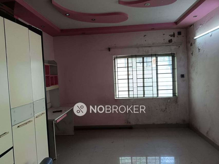 4 BHK Flat In Srk Gardens For Sale  In Kudlu