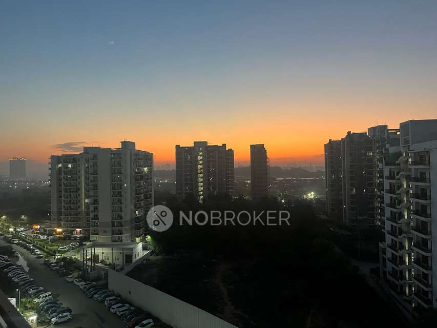 2 BHK Flat In Suncity Avenue 76 for Rent  In Sector 76