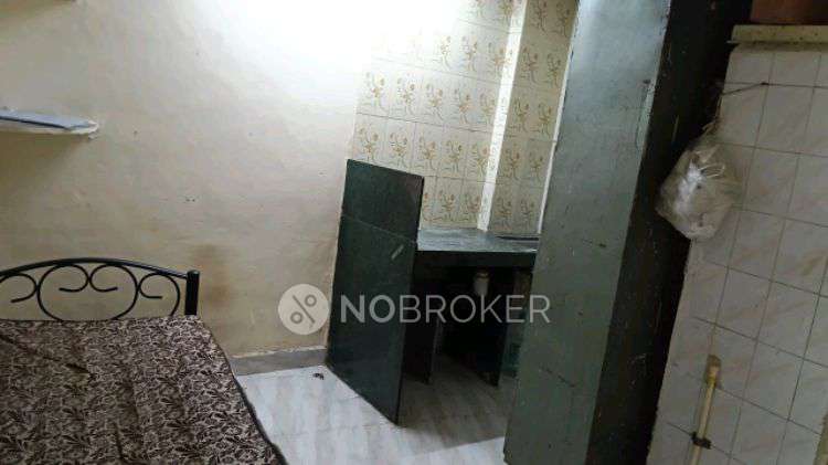 1 RK House for Rent  In Thane (e