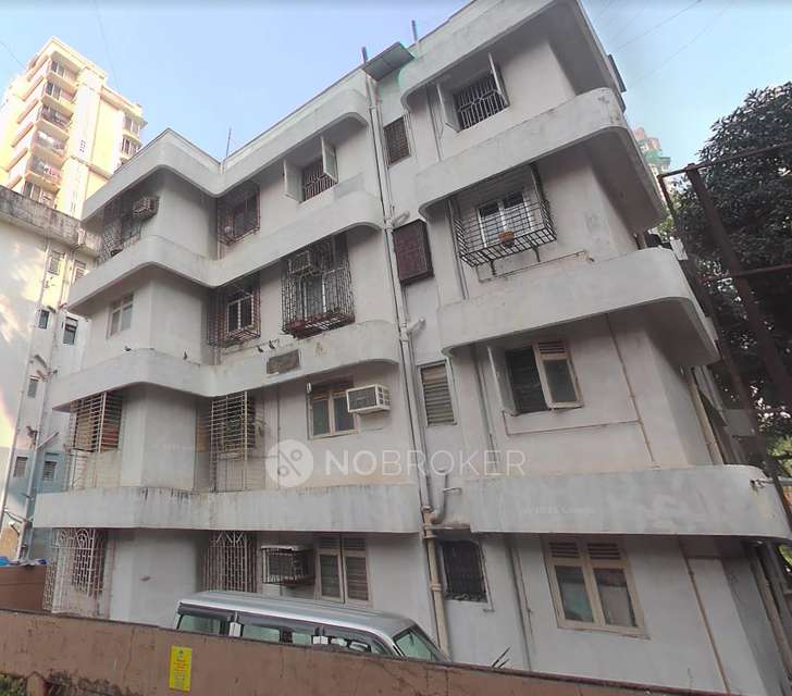Shared Room for Male In 1 BHK  In Vishal Apartment In Malad West