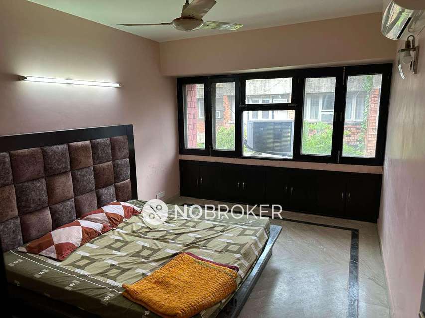 3 BHK Flat In Tara Apartments For Sale  In Alaknanda