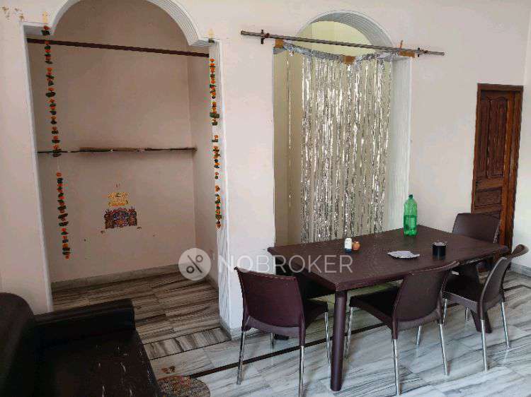 2 BHK Flat In Pallav Puram for Rent  In Modipuram, Meerut, Uttar Pradesh 250001, India