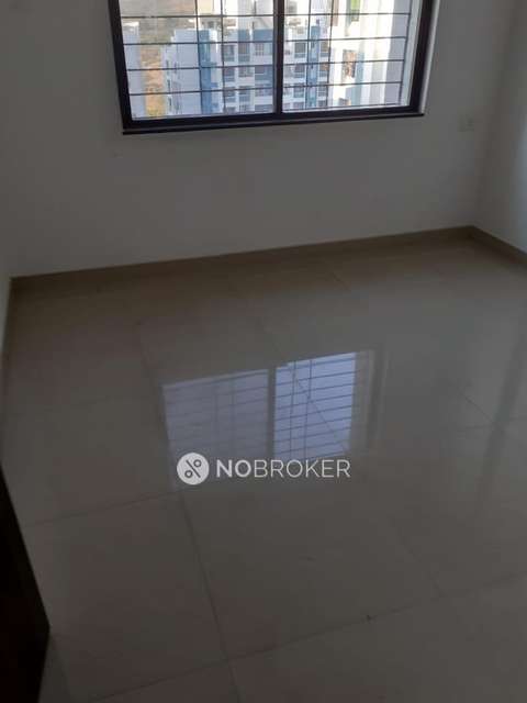 2 BHK Flat In Rkl Complex For Sale  In Charholi Budruk
