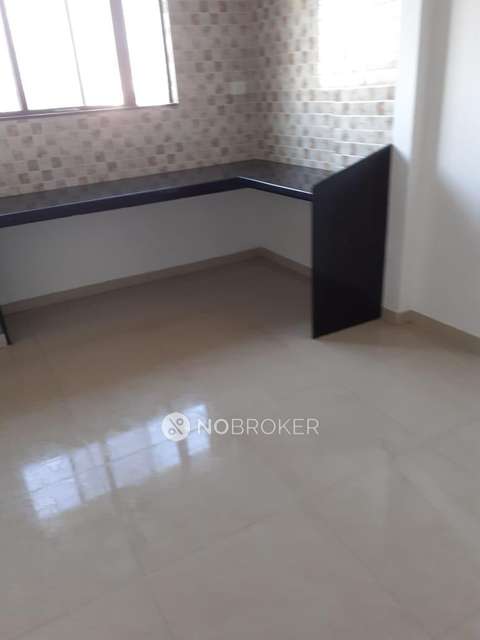 2 BHK Flat In Rkl Complex For Sale  In Charholi Budruk