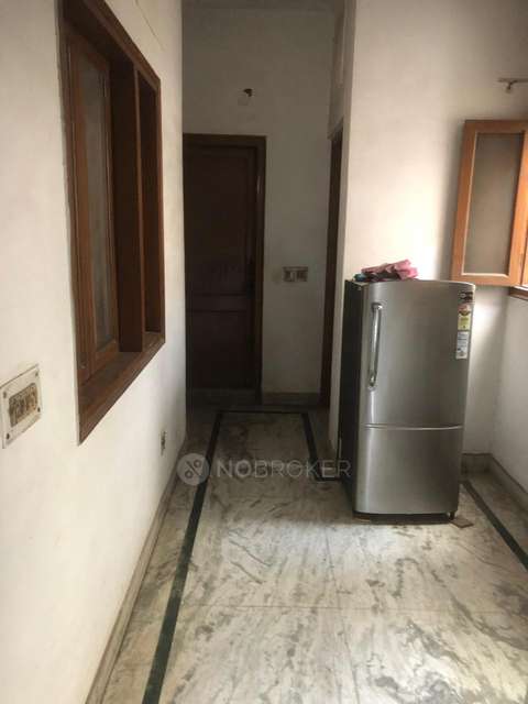 PG for Girls in S. Stephen