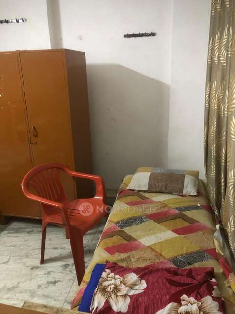 PG for Girls in S. Stephen