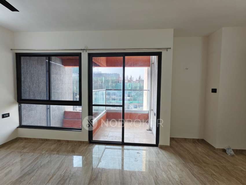 Single Room for Female In 2 BHK  In Vtp Aethereus Phase 1 In Mahalunge