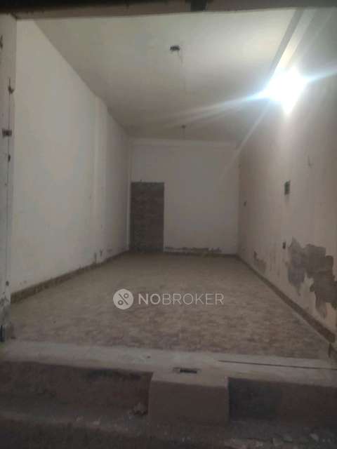 Shop in Durga Enclave, Old Haibatpur Rd, Haibatpur, Nai Basti Dundahera, Ghaziabad, Uttar Pradesh 201009, India, Greater Noida for Rent 