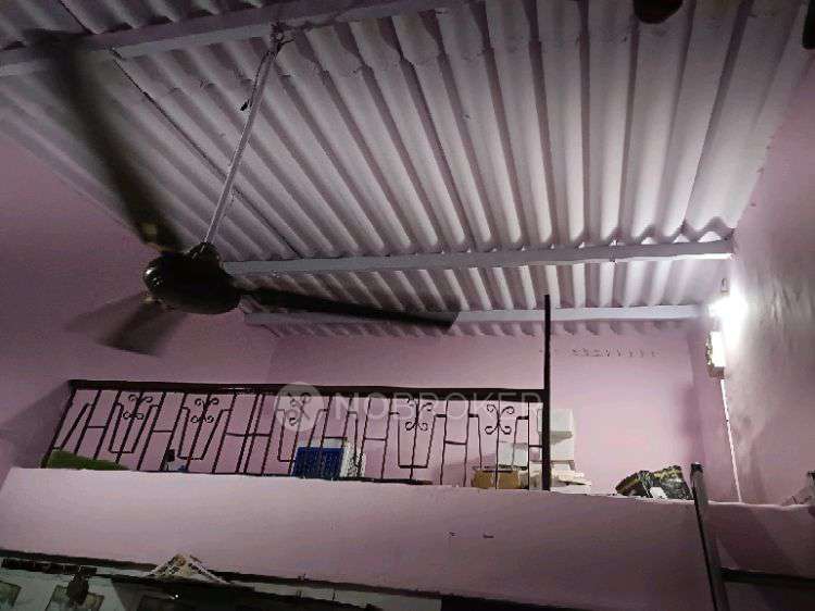 1 RK House for Rent  In Rawalpada, Dahisar East