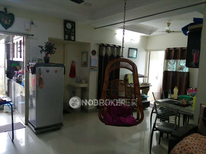 2 BHK Flat In Laxmi Towers For Sale  In Moosapet