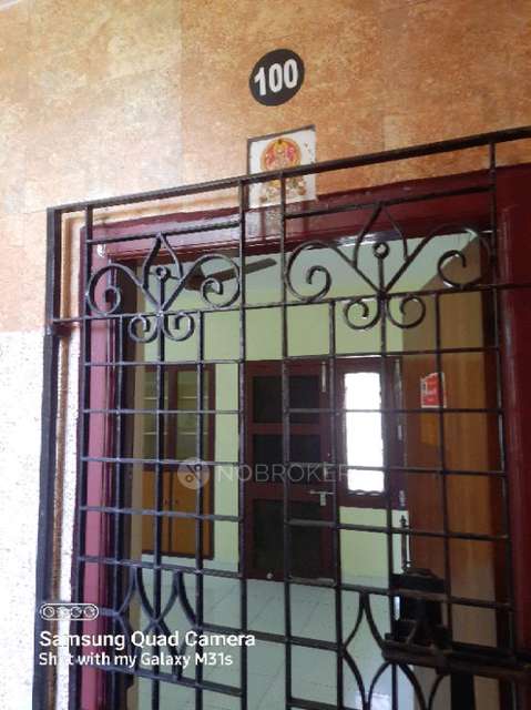 2 BHK Flat In Parameswaran Vihar For Sale  In Saligramam