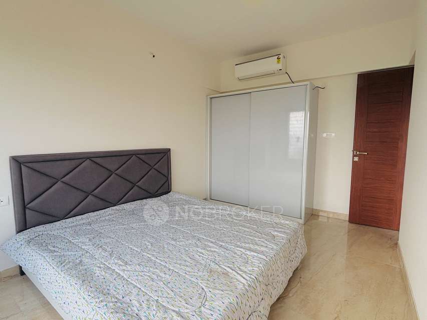 1 BHK Flat In  1 Goldleaf for Rent  In Karve Nagar