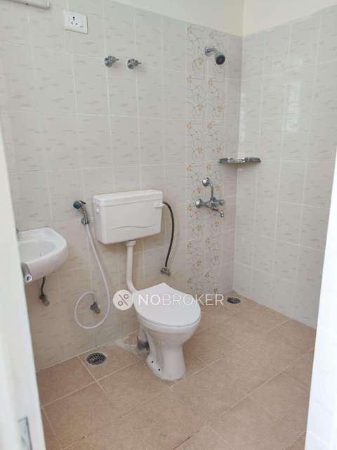 2 BHK Flat In Shree Vardhman Mantra For Sale  In Sector-67