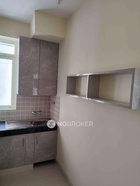 2 BHK Flat In Shree Vardhman Mantra For Sale  In Sector-67