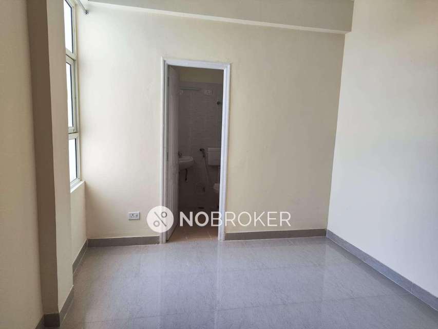 2 BHK Flat In Shree Vardhman Mantra For Sale  In Sector-67