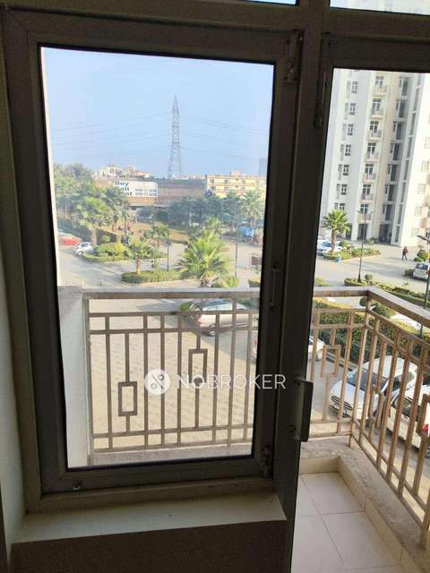 2 BHK Flat In Shree Vardhman Mantra For Sale  In Sector-67