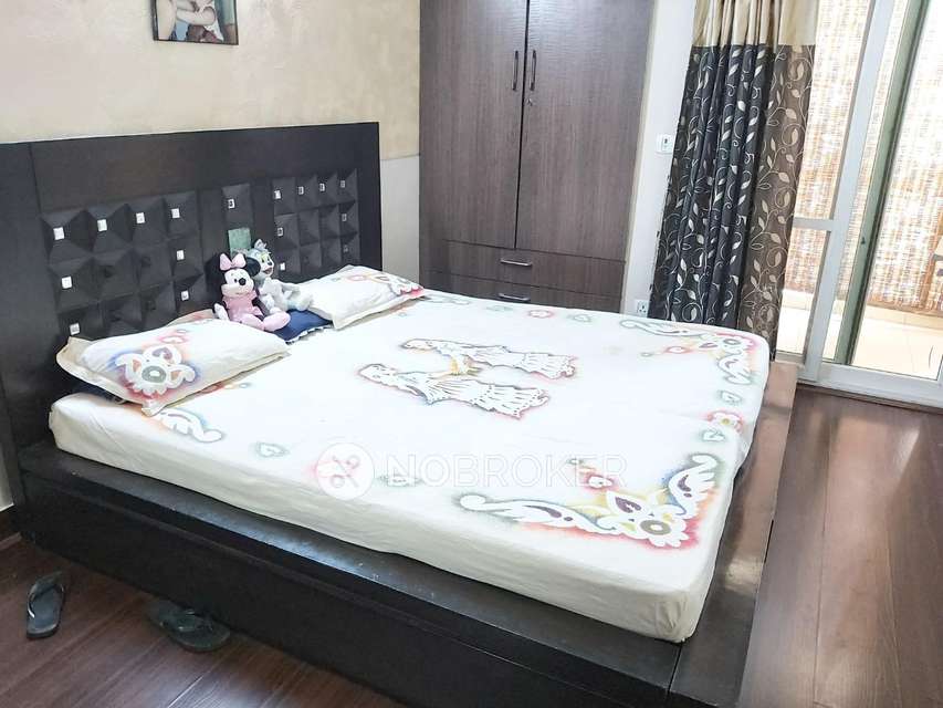 3 BHK Flat In Mahagun Moderne For Sale  In Sector-78