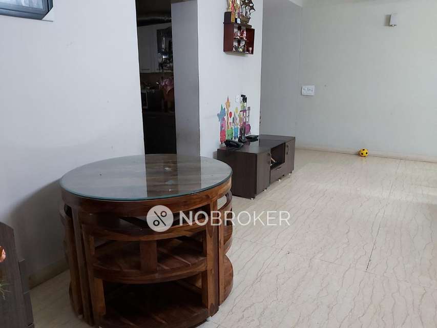 3 BHK Flat In Mahagun Moderne For Sale  In Sector-78