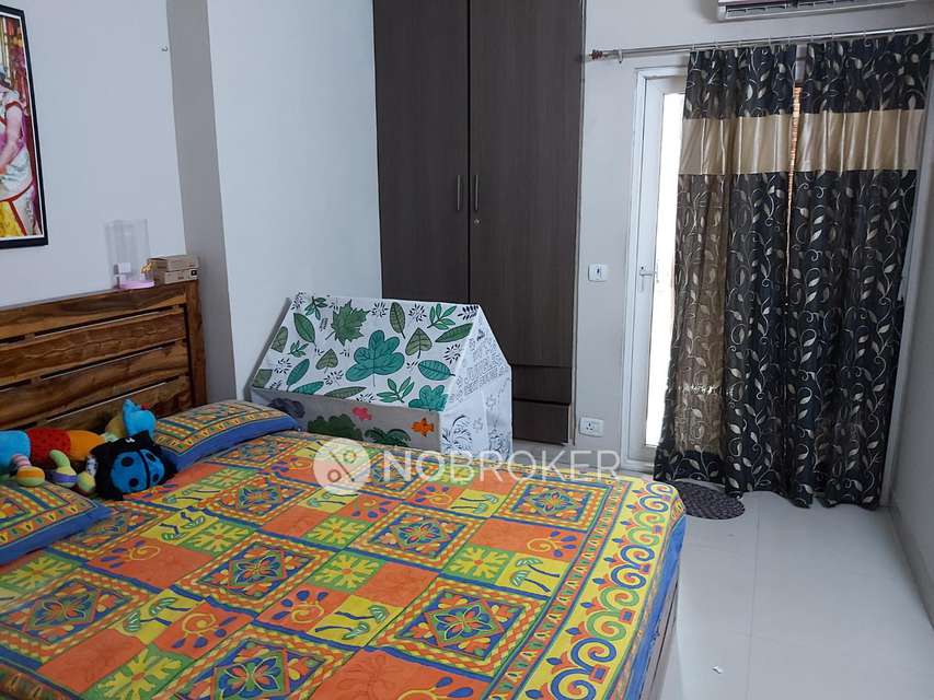 3 BHK Flat In Mahagun Moderne For Sale  In Sector-78