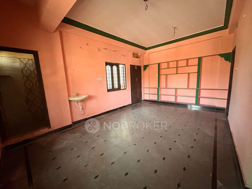 1 BHK Flat In Standalone Building  for Rent  In Jubilee Hills