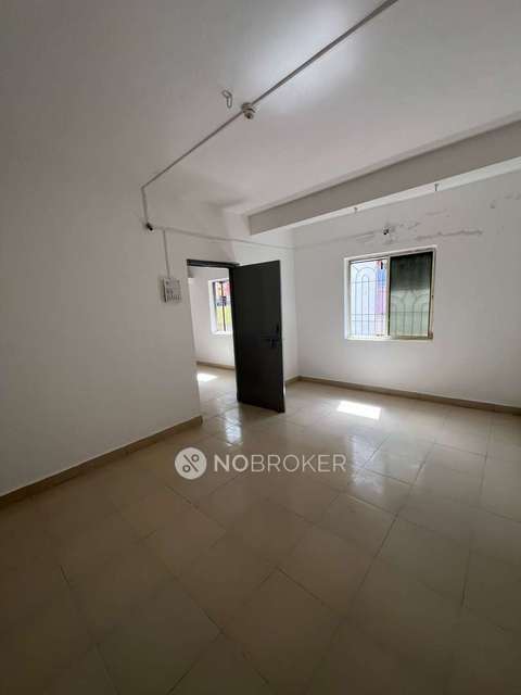 2 BHK Flat In Narendra Complex For Sale  In Dhayari