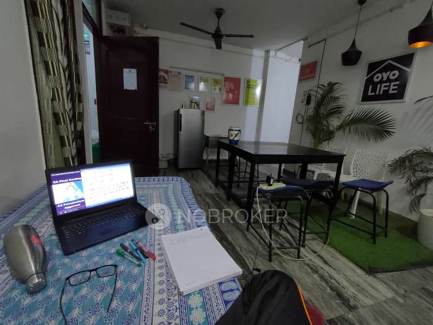 PG for Boys in Govindpuri,