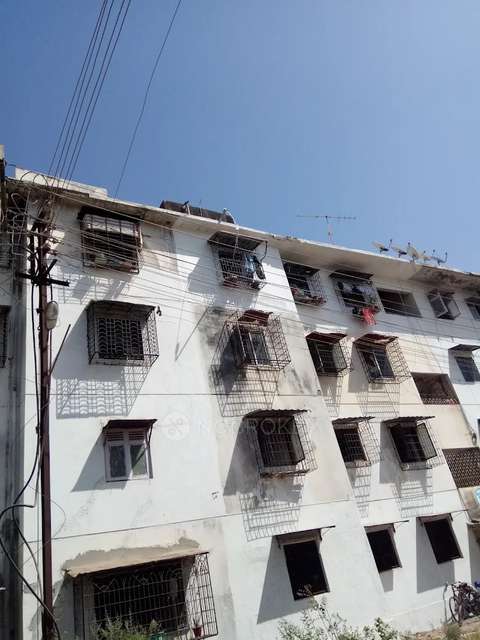 Shared Room for  In 1 BHK  In J P Nagar Co-operative Housing Society In Virar West 