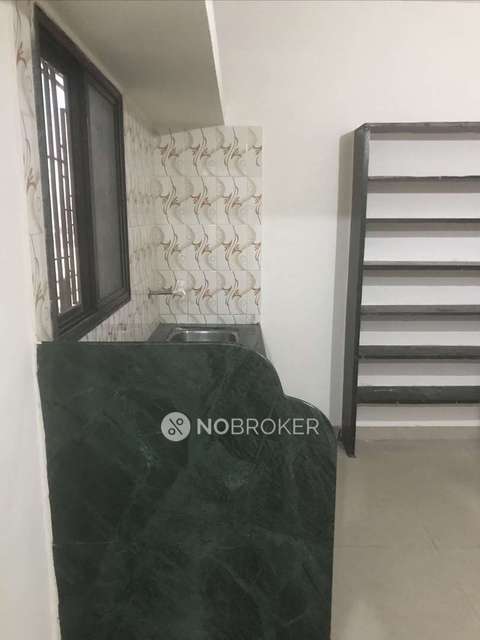 1 BHK Flat In Standalone Building  for Rent  In Hadapsar