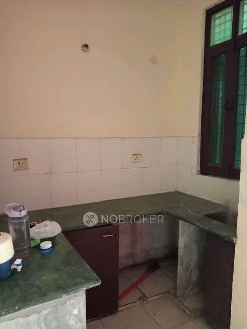 2 BHK Flat In 2nd Flor,stabdipuram,govindpuramghaziabad For Sale  In Govindpuram