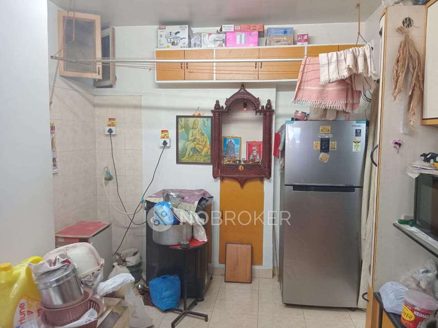 2 BHK Flat In Uttung Chs For Sale  In Goregaon East