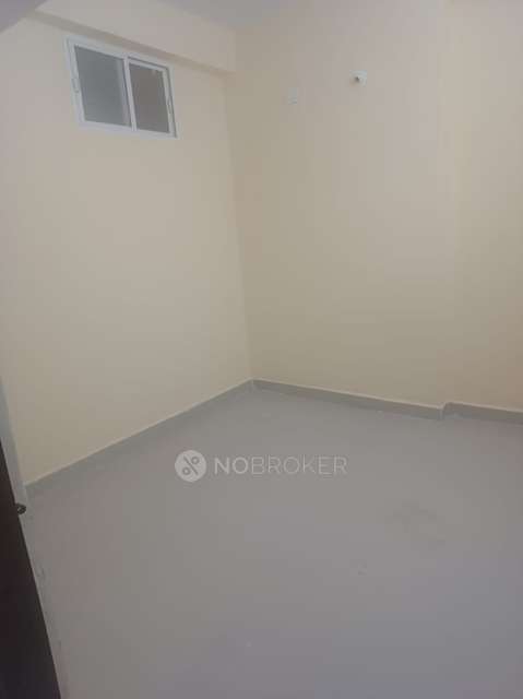 2 BHK Flat For Sale  In Old Malakpet