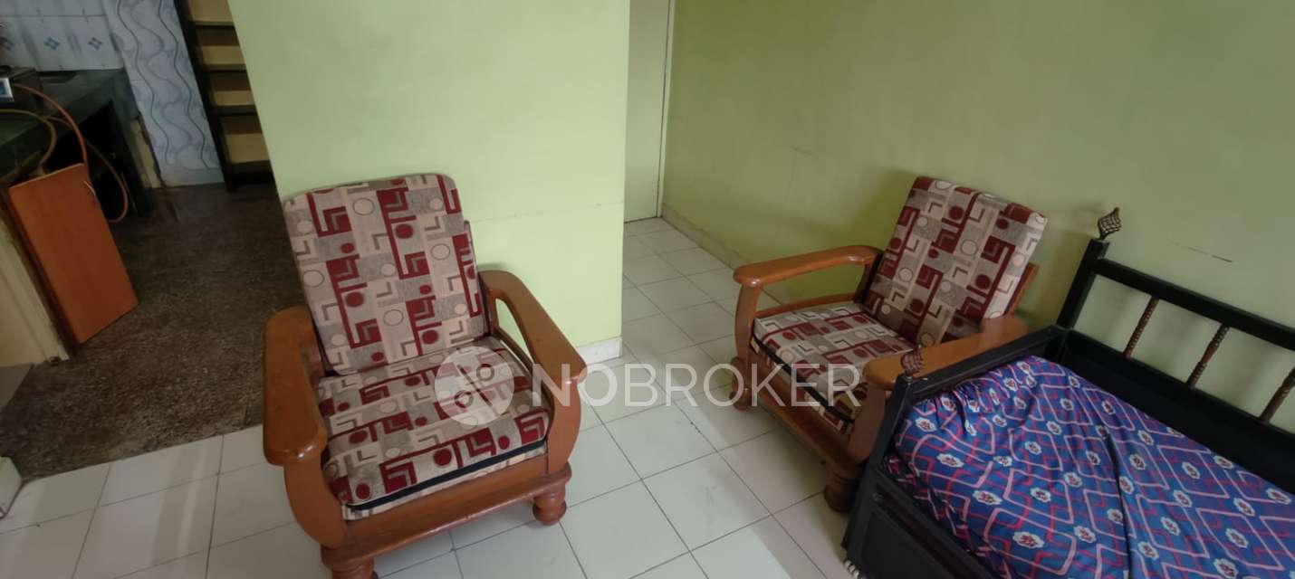 1 BHK Villa In Shivpark Phase 1 Flat  O 202, Pune Solpur Road, Hadapsar for Rent  In Shivpark