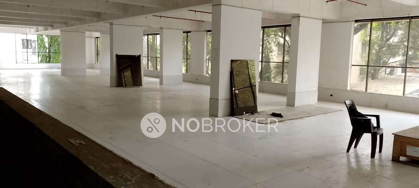 Office Space in Malad West, Mumbai for Rent 