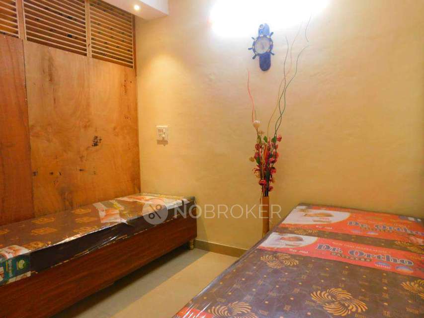 PG for Girls in Sector 3