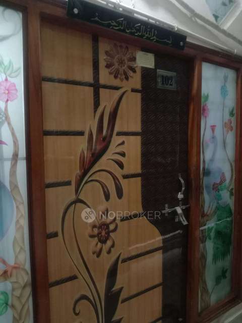 2 BHK Flat In Hussaini Apartment For Sale  In Trimalgherry