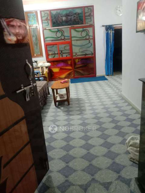2 BHK Flat In Hussaini Apartment For Sale  In Trimalgherry