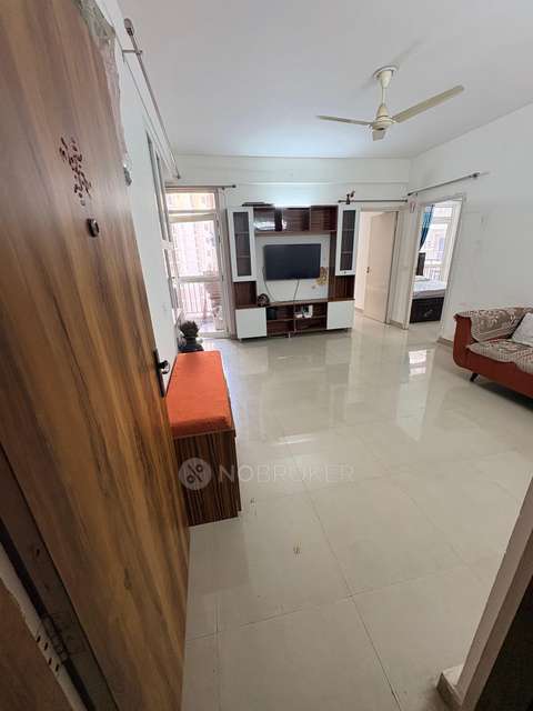 2 BHK Flat In Suncity Avenue 76 for Rent  In Main Branch Road