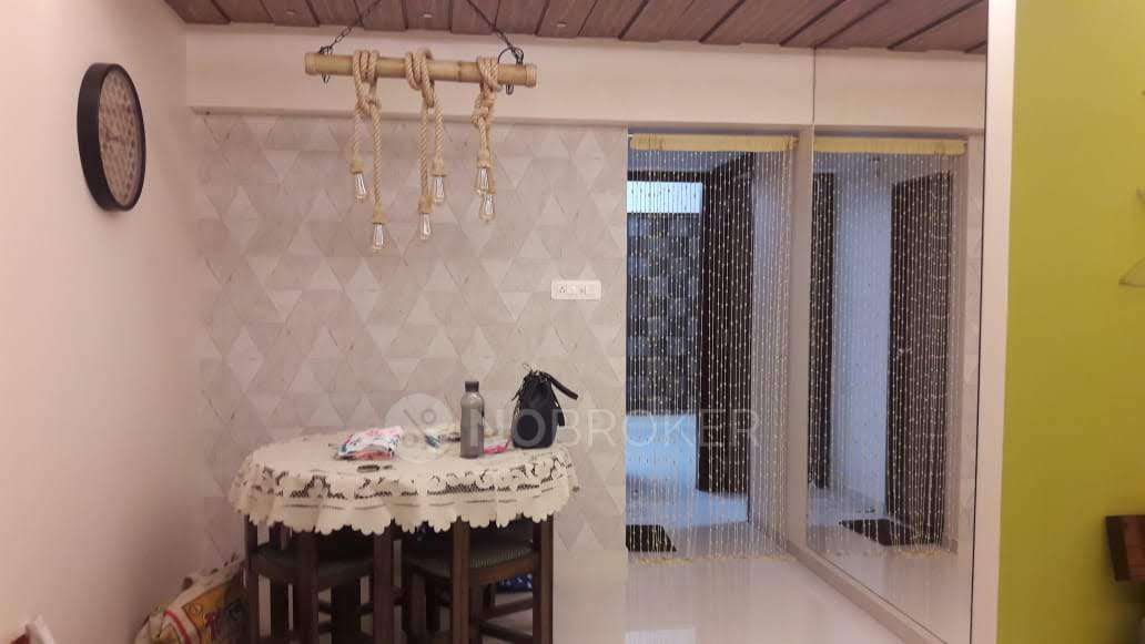 2 BHK Flat In Dev Ashoka,  Thane S-1 For Sale  In Jyotirling Chawl, Thane