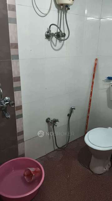 2 BHK Flat In Standalonebuilding for Rent  In Chichwad