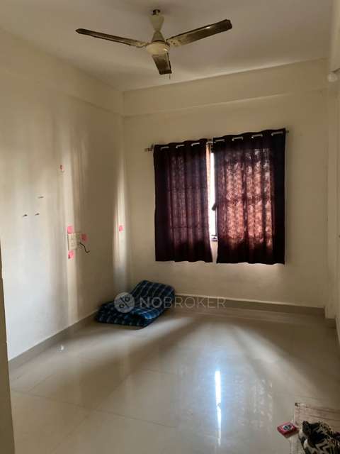 Shared Room for Female In 1 BHK  In Lohegaon
