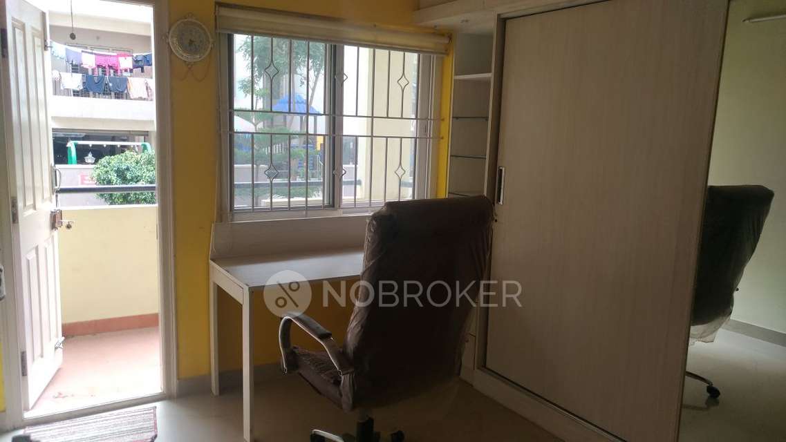 3 BHK Flat In Saketh Paradise for Rent  In  Kasavanahalli