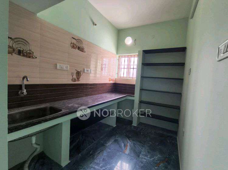 2 BHK House for Lease  In Medavakkam