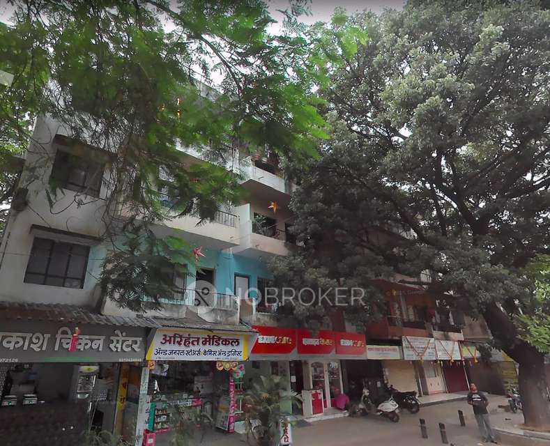 Shared Room for Female In 1 BHK  In Navprasanna Society In Sadashiv Peth