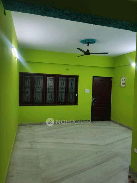 2 BHK Flat In Zonah Star Apartment For Sale  In Malakpet