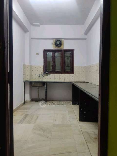 2 BHK Flat In Zonah Star Apartment For Sale  In Malakpet