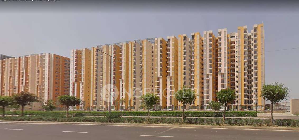 4 BHK Flat In Palm Heights By Sanchar Nest for Rent  In Wave City