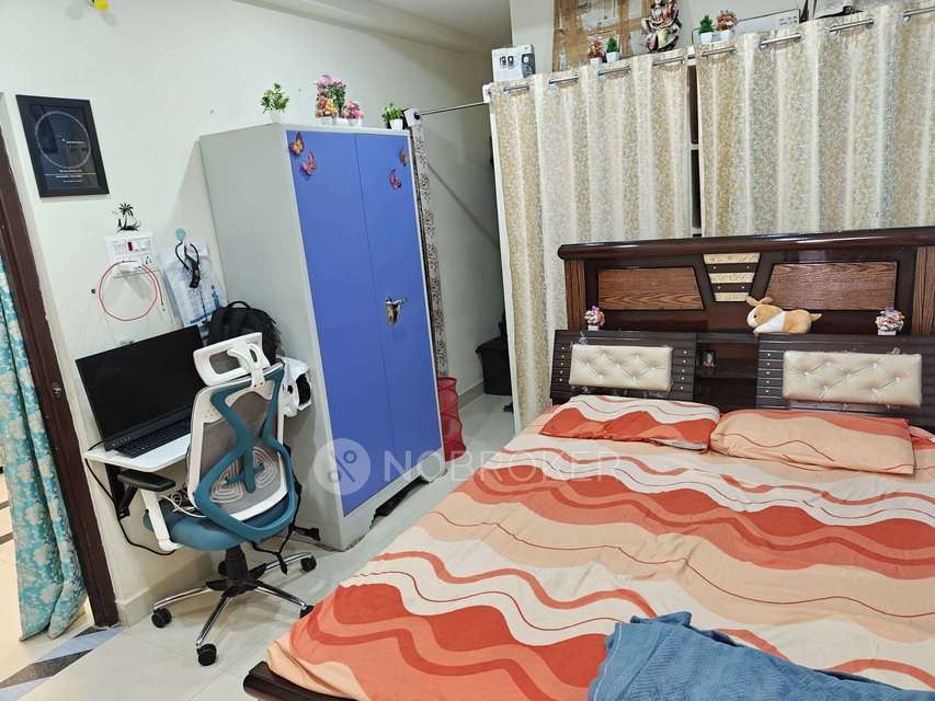 2 BHK Flat In Mohan Priya For Sale  In Budwel