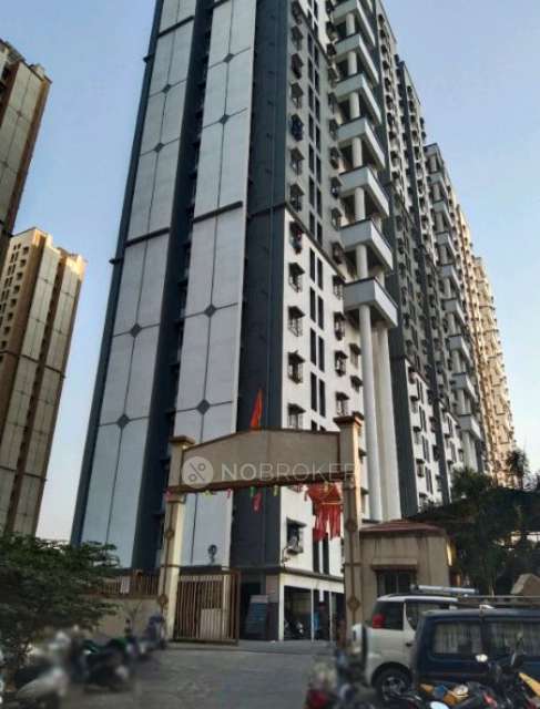 1 BHK Flat In Century Mill Mhada Building For Sale  In Lower Parel