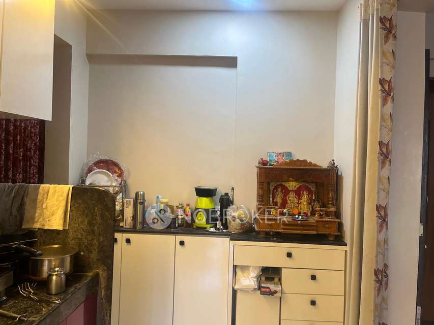 2 BHK Flat In Matruchaya Chs For Sale  In Thane East